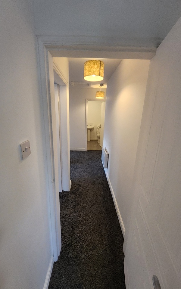 Coppull, Chorley - 2 Bed Flat, Chapel Walk, PR7 - To Rent Now for £700. ...