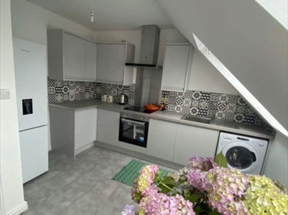 Room in a Shared House, Whalebone Lane North, RM6