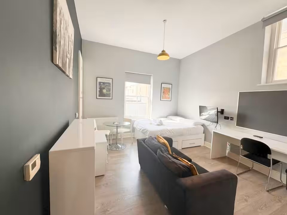 Additional image 2 of Studio Flat, Whiteladies Road, BS8, N1 7GU