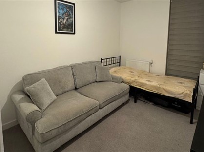 Room in a Shared Flat, Hawking House, NW7