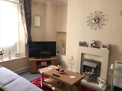 Studio Flat, High St, EX34