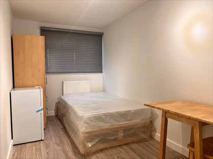 Room in a Shared House, Broomfields, SS13