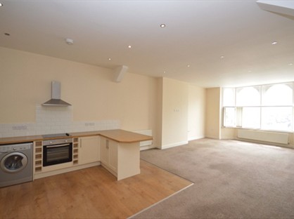 1 Bed Flat, Scarisbrick Avenue, PR8