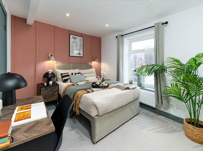 Room in a Shared House, Townend Street, SK14