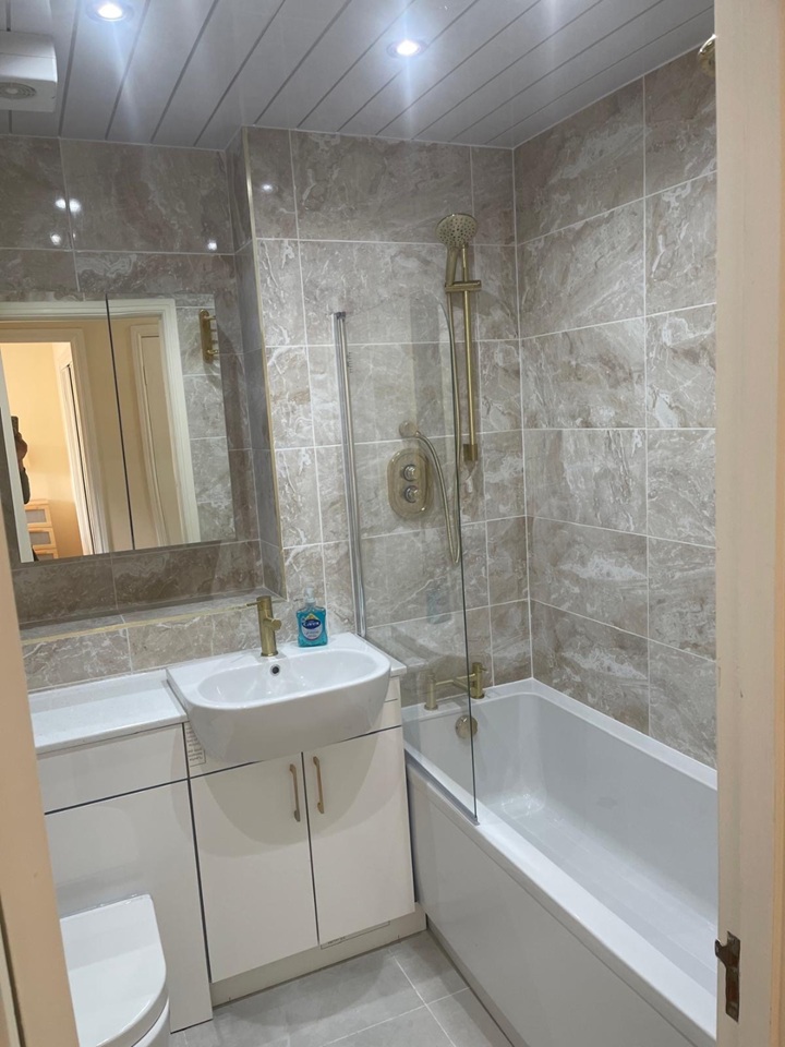 Additional image 4 of 3 Bed Flat, Hughenden Lane, G12, N1 7GU