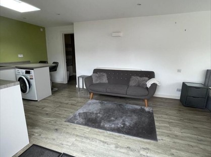 Studio Flat, Anstead Drive, RM13