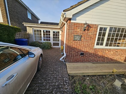 2 Bed Bungalow, De Burgh Place, CO10
