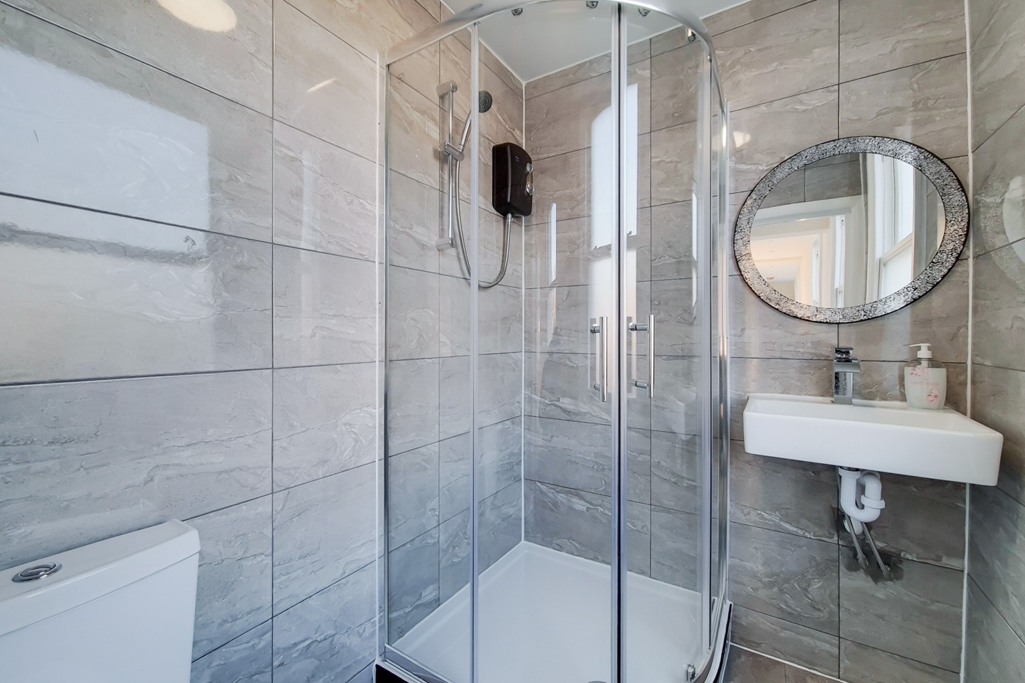 Additional image 6 of Room in a Shared Flat, Camberwell Church Street, SE5, N1 7GU