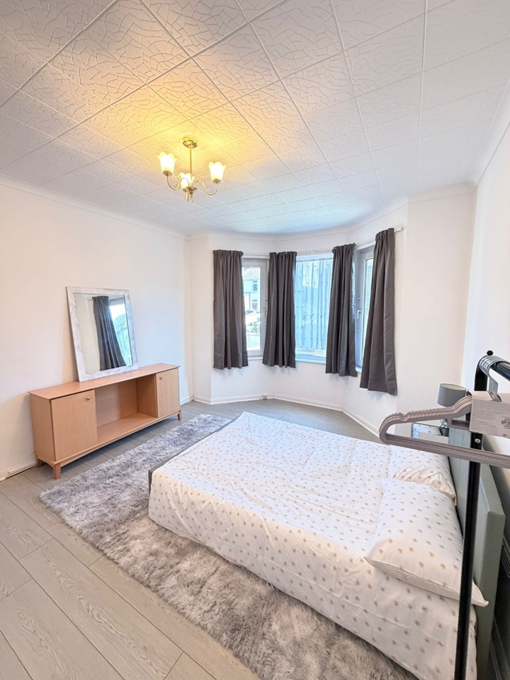 Northfleet, Gravesend - Room in a Shared House, Springhead Road, DA11 ...