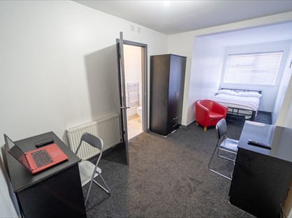 Room in a Shared House, Exeter Road, B29