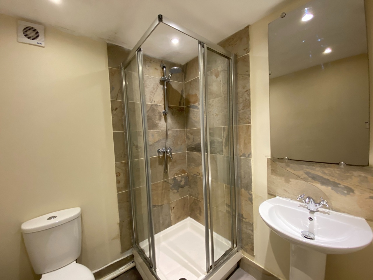 Additional image 3 of 1 Bed Flat, Tyrrell House, LE3, N1 7GU