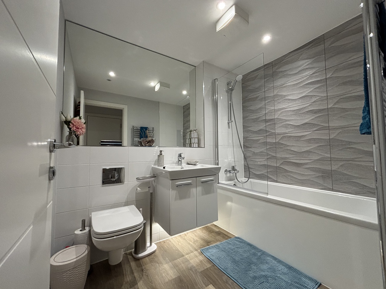 Additional image 9 of 2 Bed Flat, Pine Rise, OX2, N1 7GU