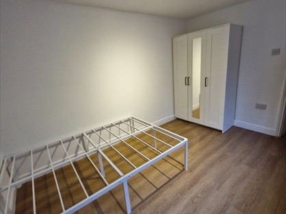 1 Bed Flat, Court Road, CF11