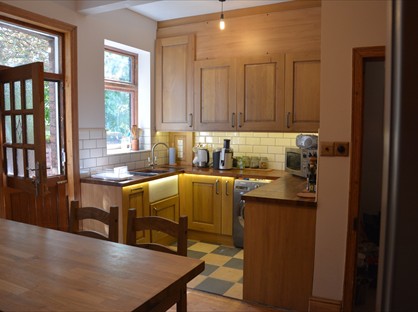 Room in a Shared House, Wood Road, M16