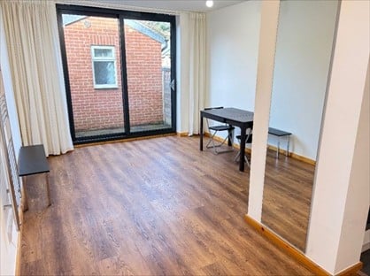 1 Bed Flat, Very Near Gunnesbury Crescent Area, W3