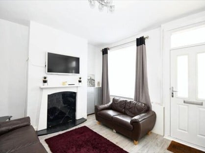 2 Bed Terraced House, Mariners Way, M44