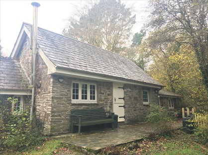 2 Bed Semi-Detached House, Tresarran Cottages, PL14
