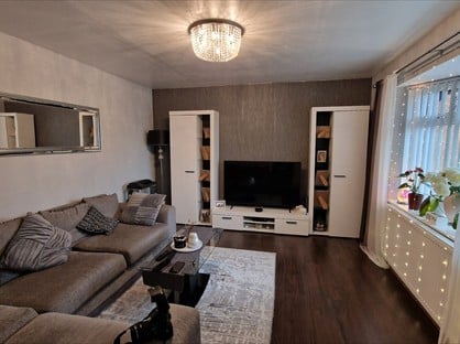 3 Bed Terraced House, Braemar Way, CV10