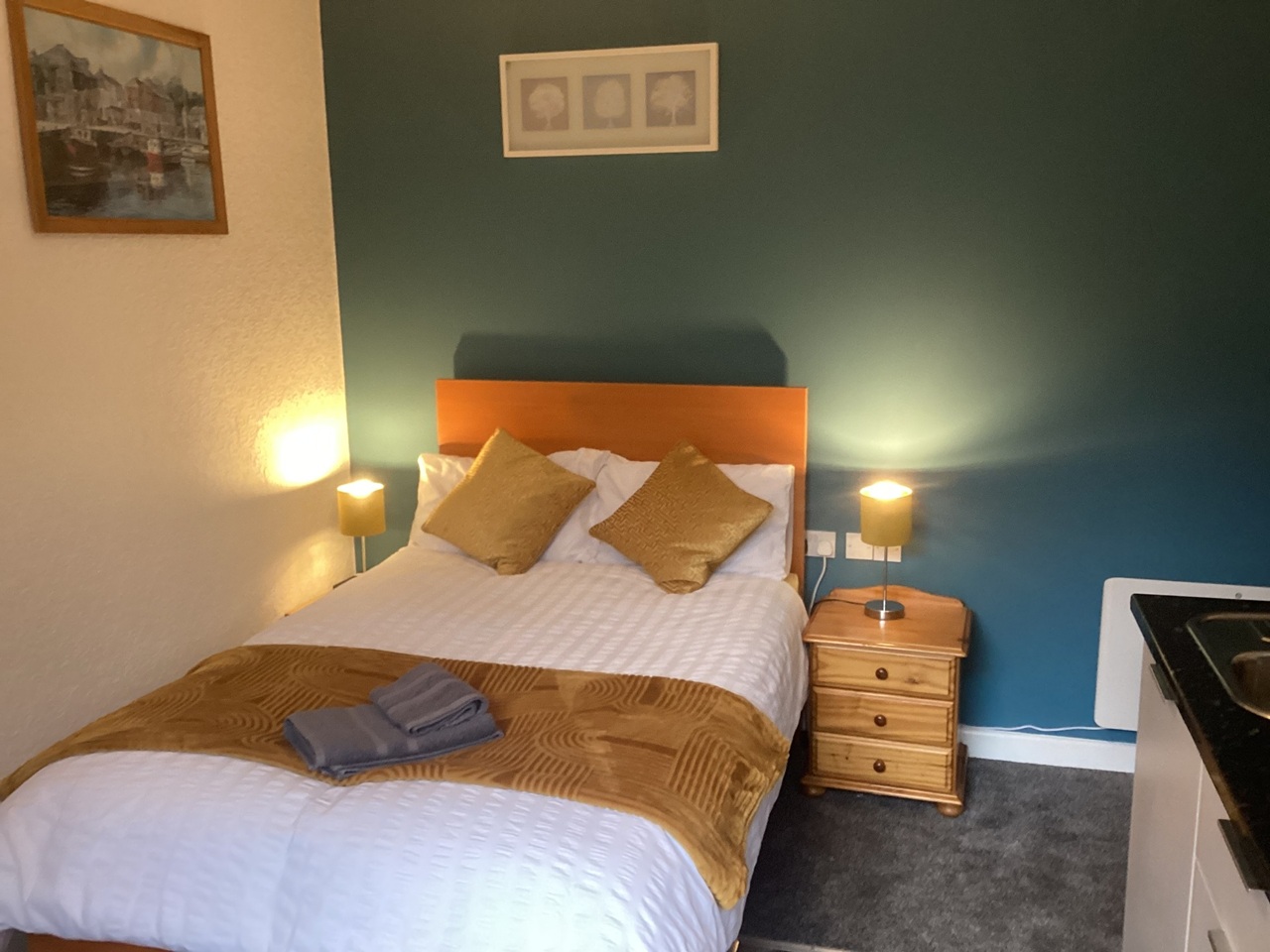 Additional image 2 of Studio Flat, Manor Road, CV1, N1 7GU