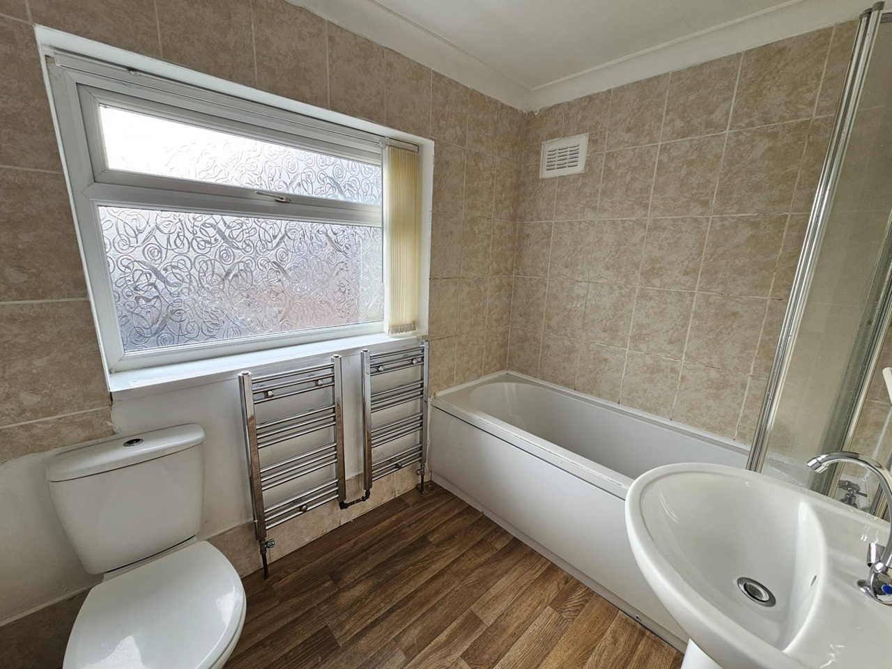 Bootle - 3 Bed End Terrace, Glovers Lane, L30 - To Rent Now for £825.00 p/m