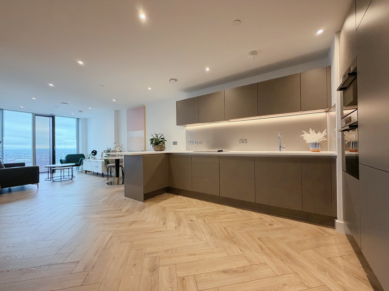 Additional image 3 of 1 Bed Flat, Port Street, M1, N1 7GU