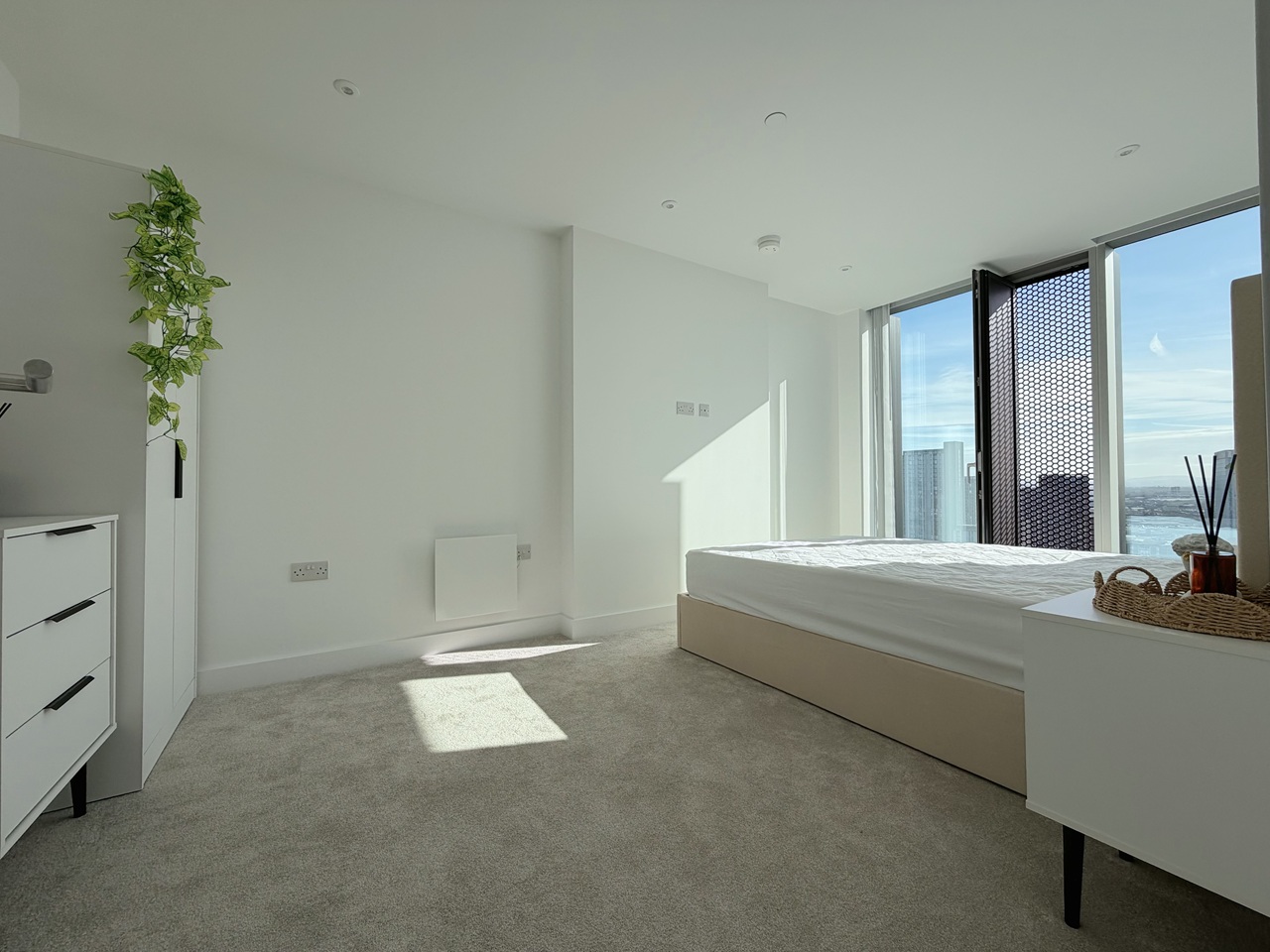 Additional image 11 of 1 Bed Flat, Port Street, M1, N1 7GU