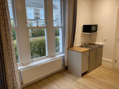 Studio Flat, Saeeda, TR15