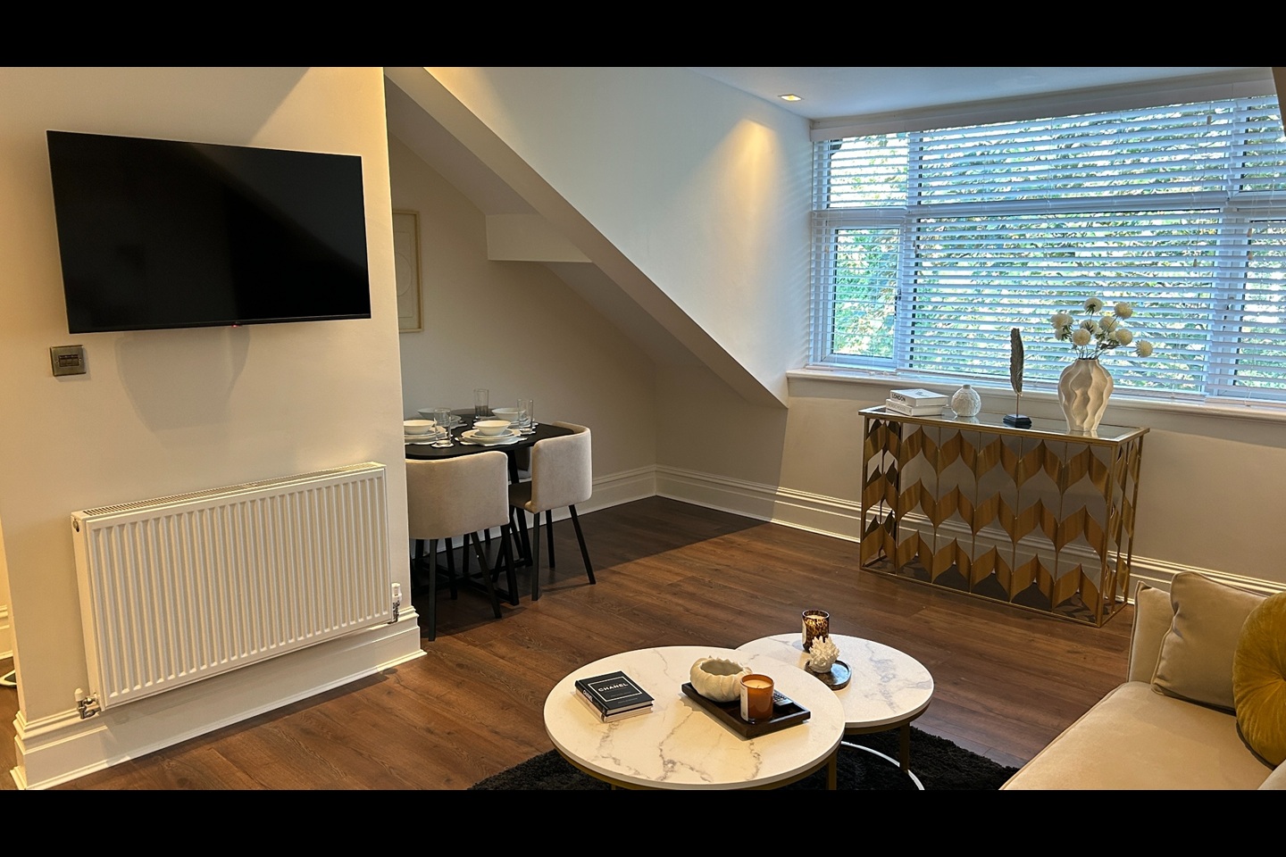 1 Bed Flat, Ullet Road, L17 photo 2