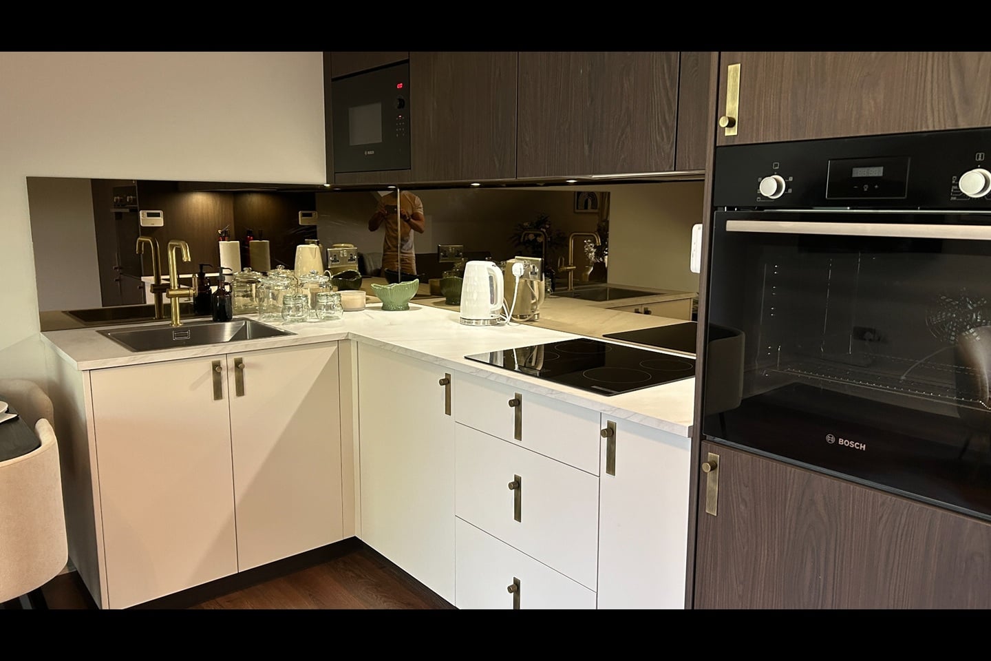2 Bed Flat, Ullet Road, L17 photo 4