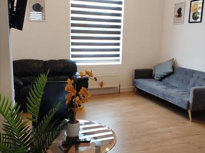 1 Bed Flat, Cemetery Rd, LS11