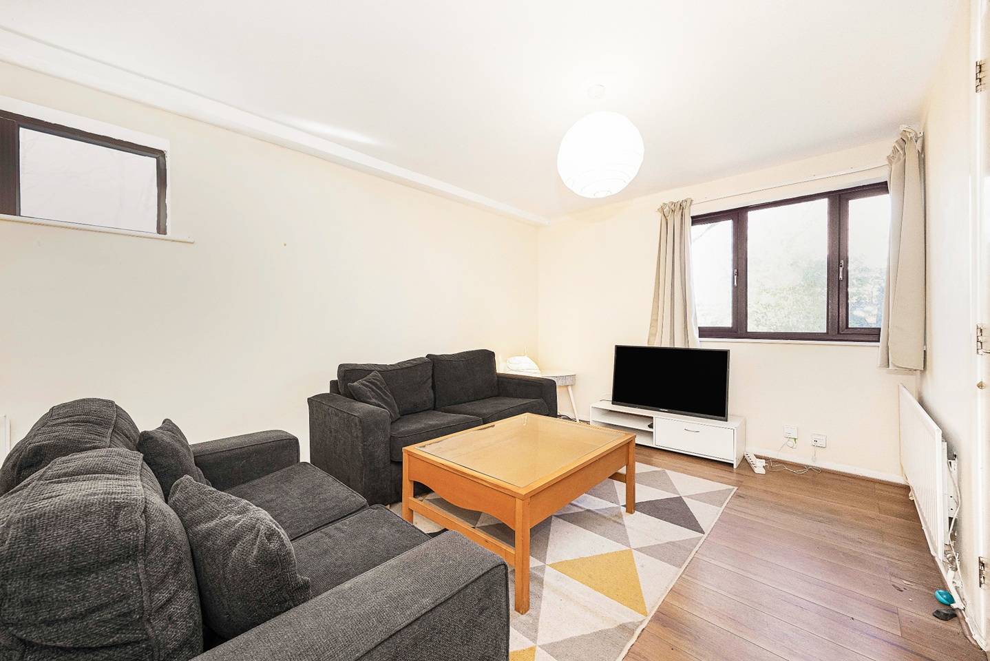 Additional image 3 of 4 Bed Semi-Detached House, Redriff Road, SE16, N1 7GU