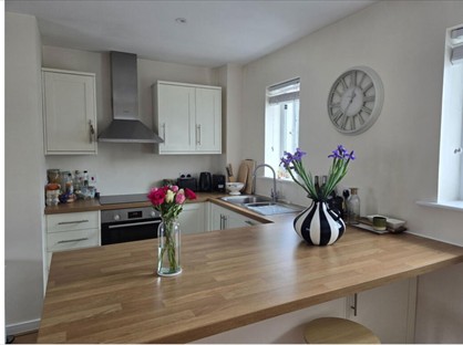 1 Bed Flat, Higham Avenue, ME6