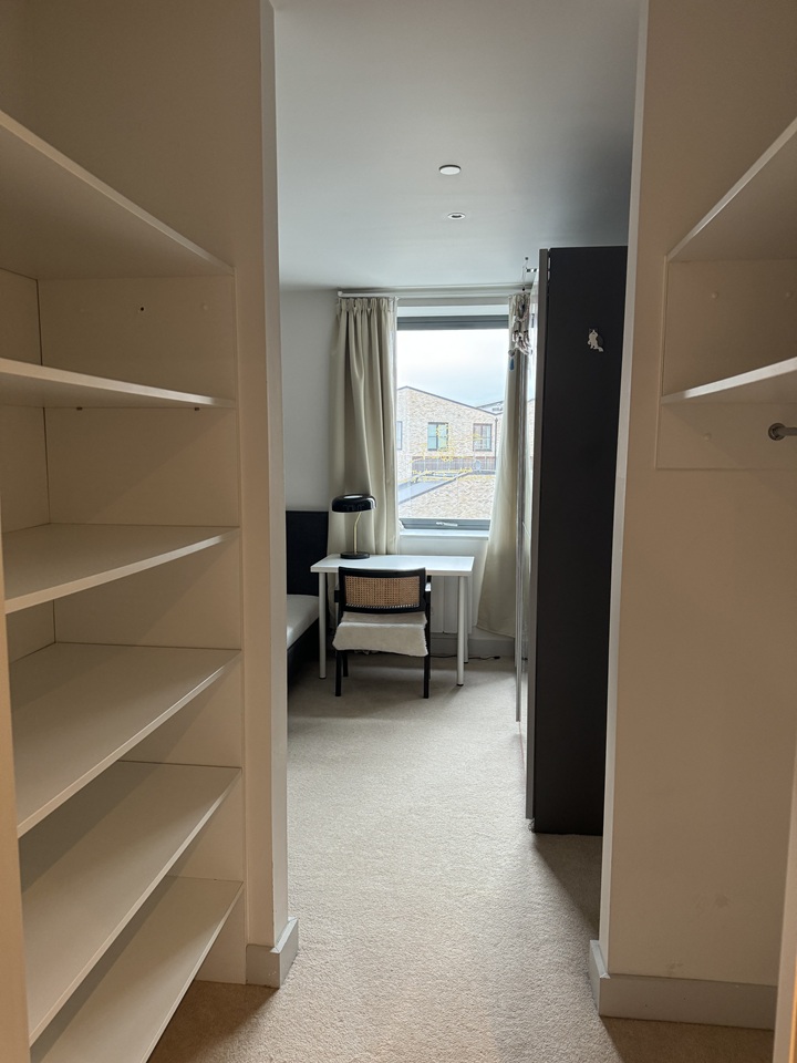 Additional image 9 of 1 Bed Flat, One Vesta Street, M4, N1 7GU
