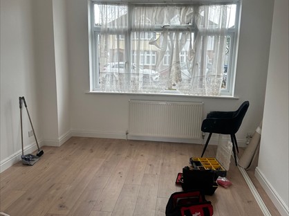 3 Bed Terraced House, Broadoak Avenue, EN3