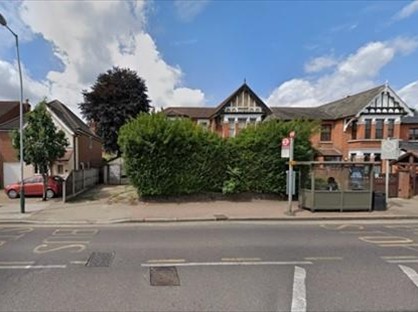 3 Bed Maisonette, Station Lane, RM12