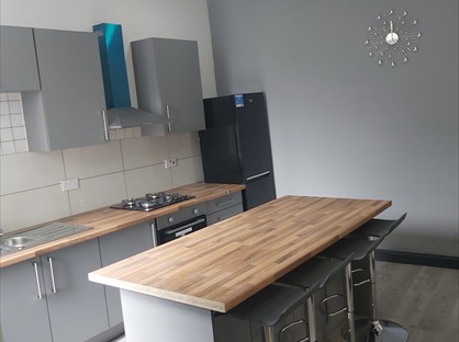 Room in a Shared House, Orwell Road, L4