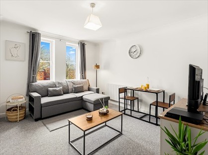 2 Bed Flat, Arosa Court, M20