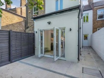 5 Bed Semi-Detached House, Friars Place Lane, W3