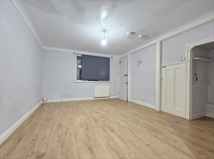 1 Bed Flat, Brimsdown Avenue, EN3
