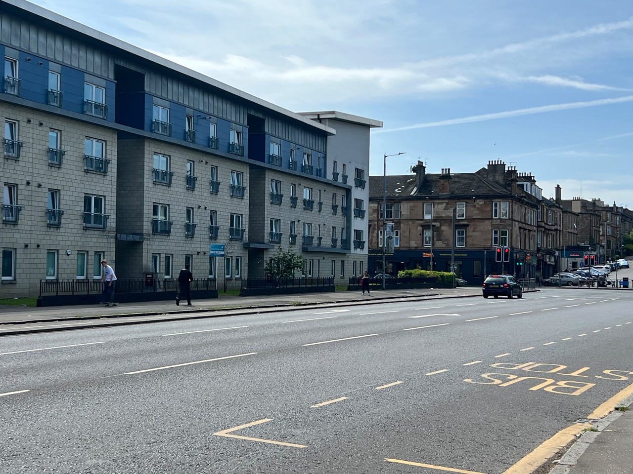 2 Bed Flat, Shields Road, G41 photo 2