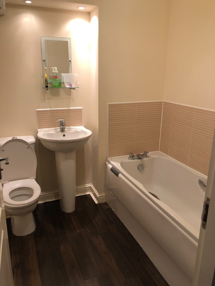2 Bed Flat, Shields Road, G41 photo 4