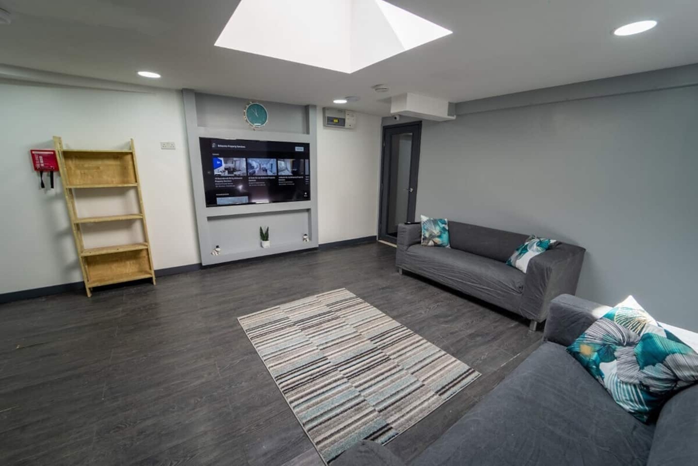 Studio Flat, Birmingham, B29 photo 5