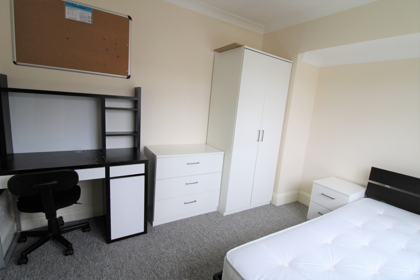 Additional image 9 of Room in a Shared House, Southall Avenue, BN2, N1 7GU