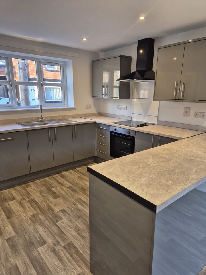 Barnsley - 3 Bed Detached House, Filey Avenue, S71 - To Rent Now for £ ...