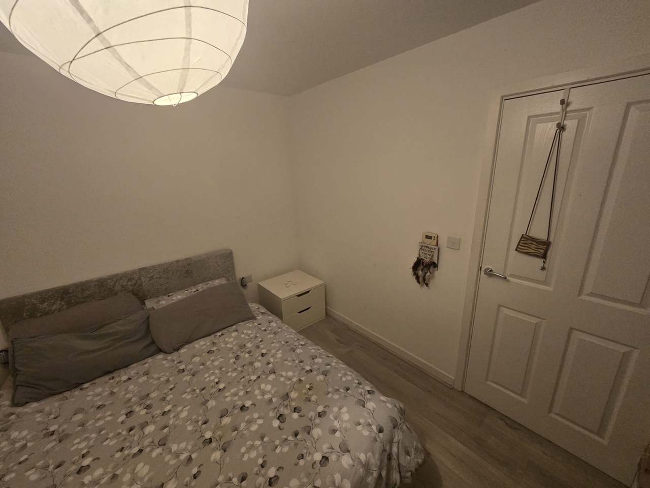 Hackbridge - 1 Bed Flat, Wigan Court, SM6 - To Rent Now for £1,495.00 p/m