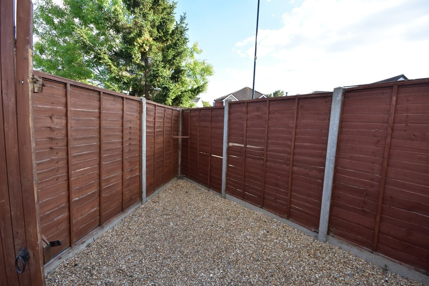 Additional image 8 of 1 Bed Maisonette, Lilac Road, SO16, N1 7GU