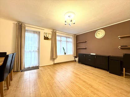 3 Bed Terraced House, Chenduit Way, HA7