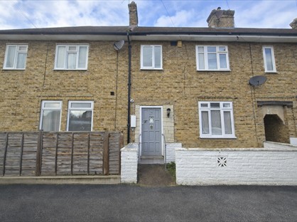 Studio Flat, Athelney Street, SE6