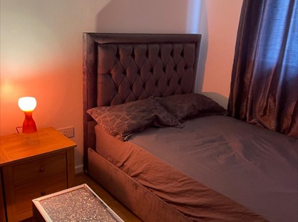 Room in a Shared House, Pointer Close, SE28