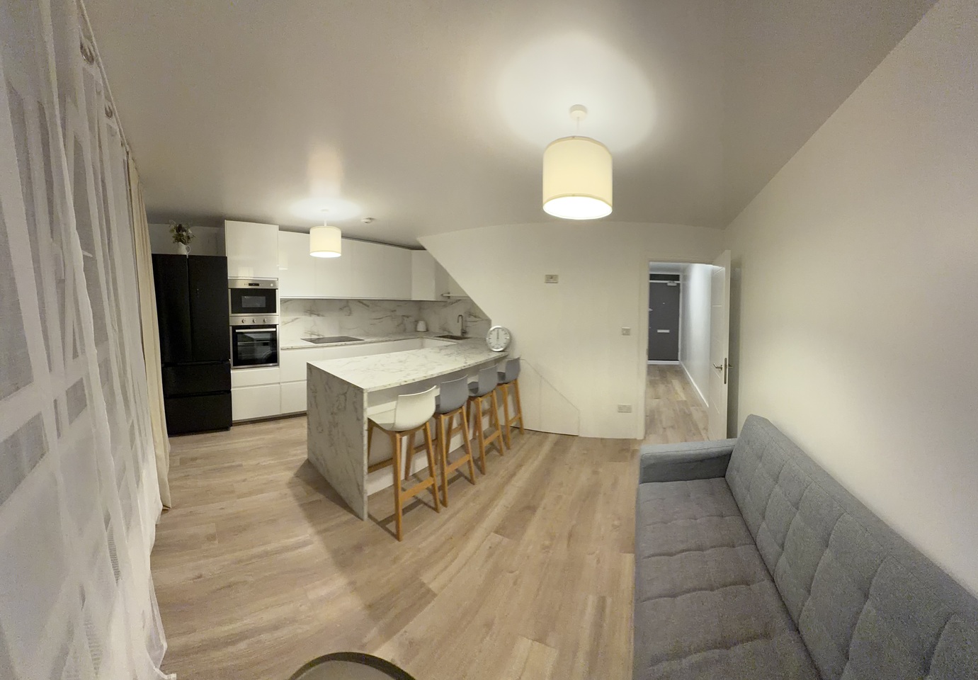 Room in a Shared Flat, Surrey Lane, SW11 photo 4